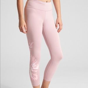 Gap GFast blackout 7/8 Tie Die Leggings size Med